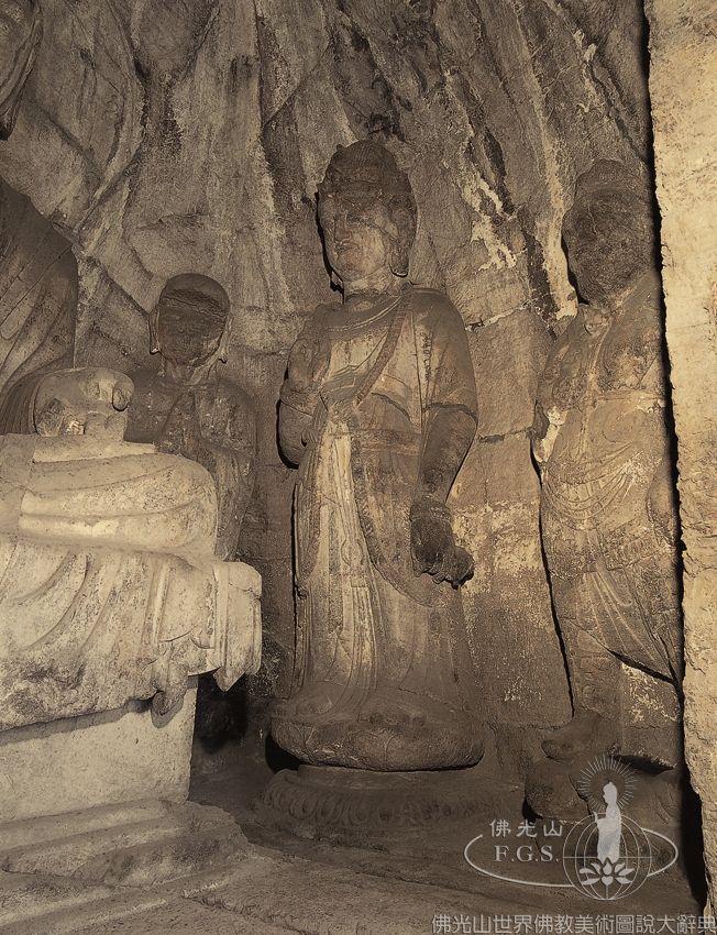Longmen Grotto 20