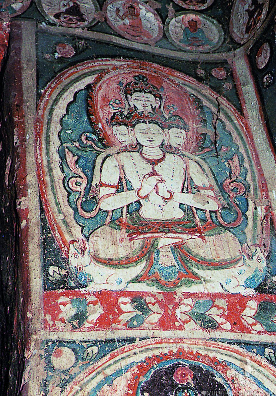 Mangyu Gateway Stupa: Five Dhyani Buddhas