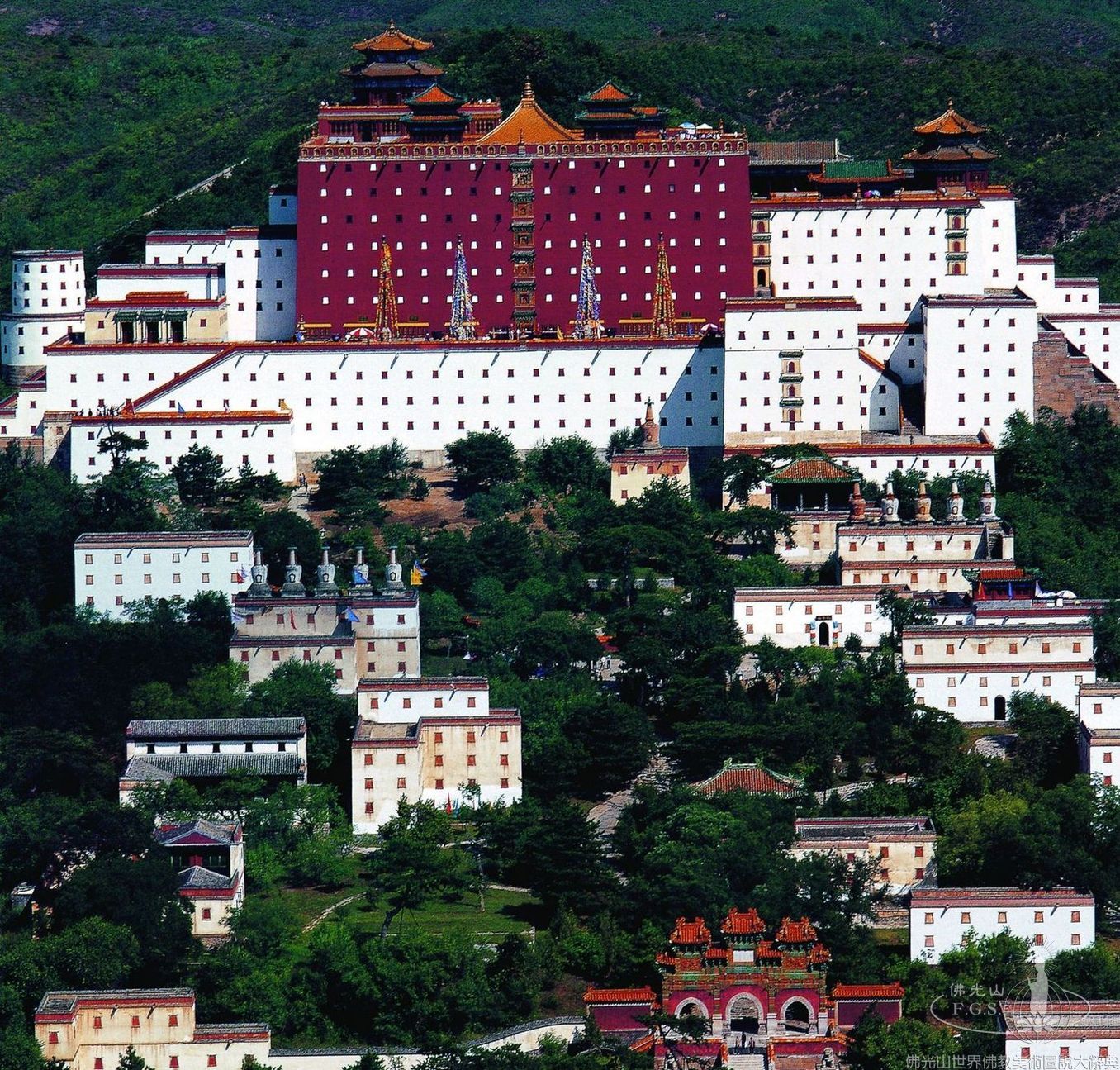 Chengde Putuo Zongcheng Temple