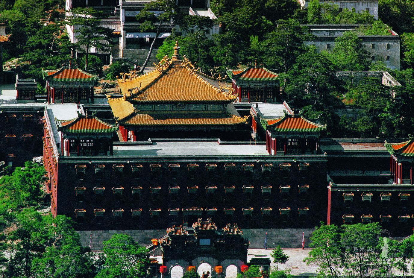 Chengde Xumi Fushou Temple
