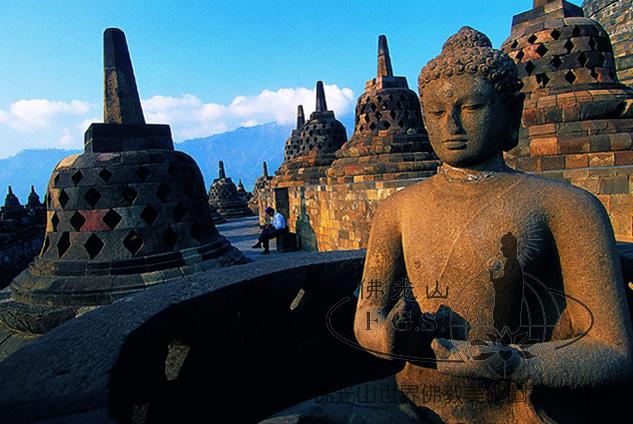 Borobudur Sculptures