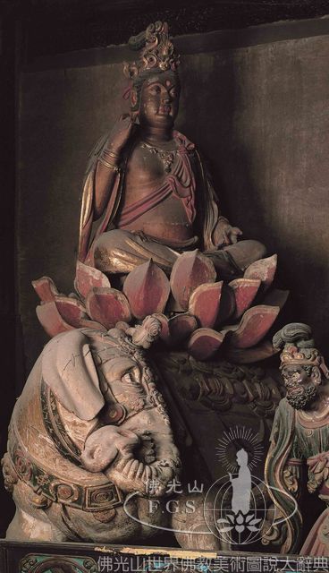 Guangsheng Upper Temple Great Hero Hall: Manjusri and Samantabhadra Bodhisattvas