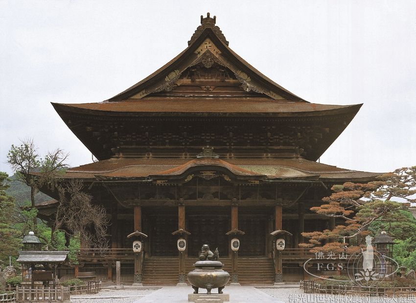 Zenkoji Temple