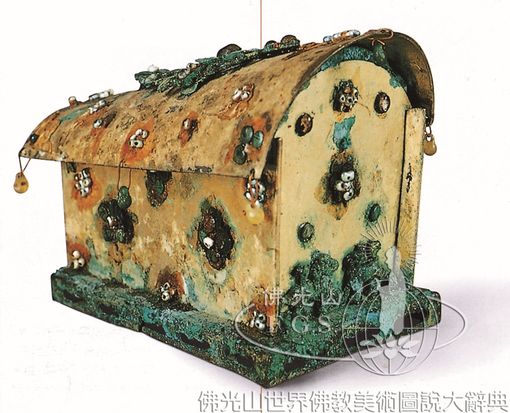 Qingshan Temple Pagoda: Nested Reliquaries