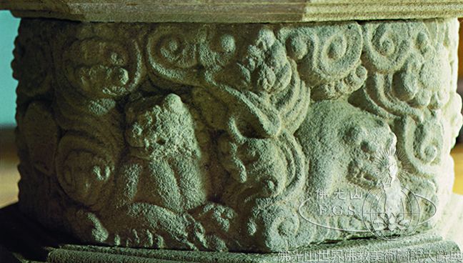 Donghwasa Temple Biroam Hermitage: Vairocana Buddha