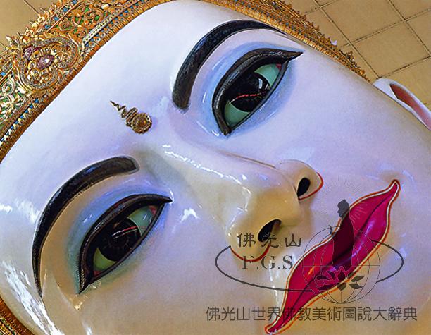 Chaukhtatgyi Pagoda: Reclining Buddha