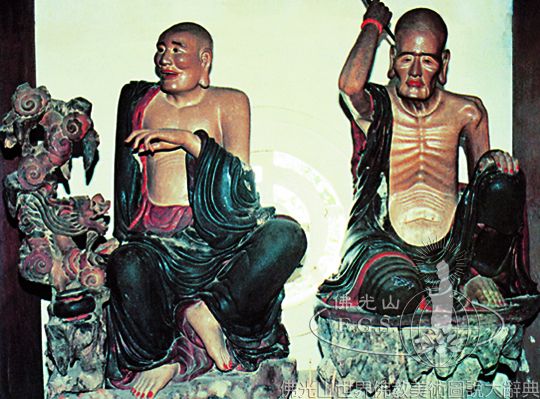 Tay Phuong Temple: Sixteen Arhats