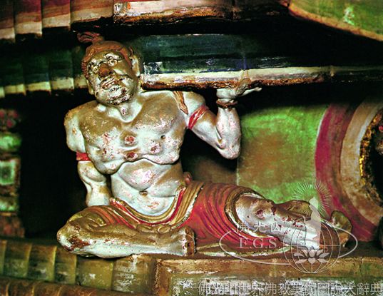 Wutaishan Nanchan Temple Main Hall: Sakyamuni Buddha