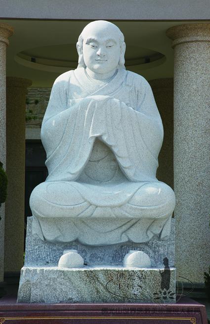Fo Guang Shan Buddha Museum: Eight Patriarchs
