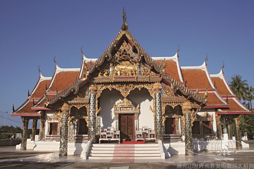 Wat Phra That Choeng Chum