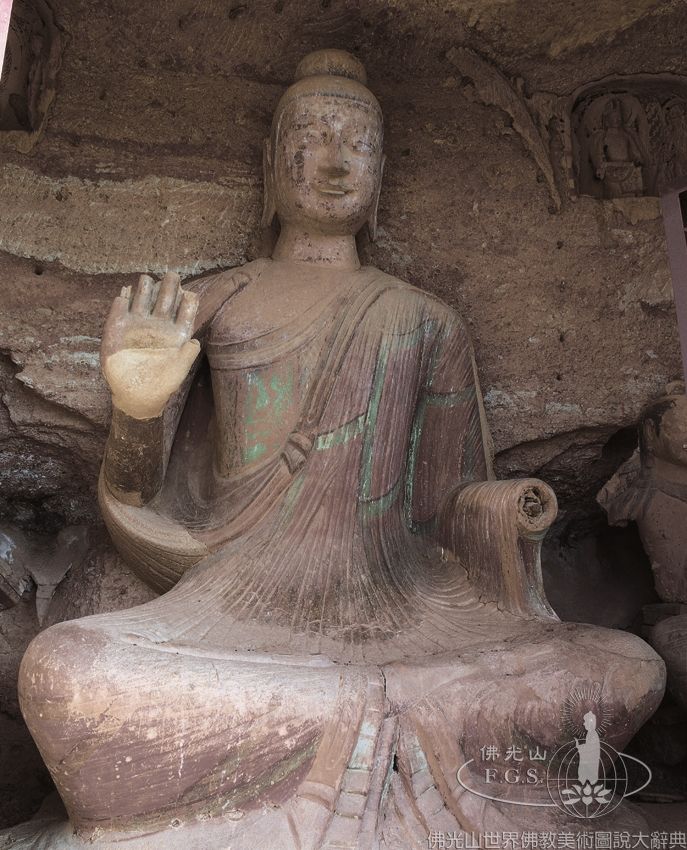 Maijishan Niche 78: Seated Buddhas