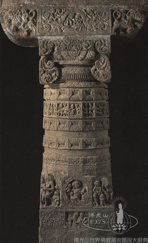 Aurangabad Cave 3: Columns