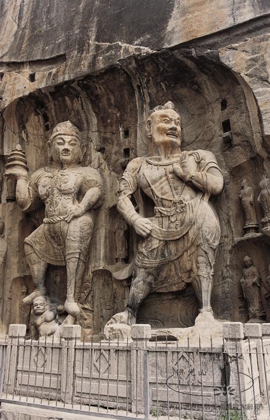 Longmen Grotto 1280: Heavenly King and Warrior