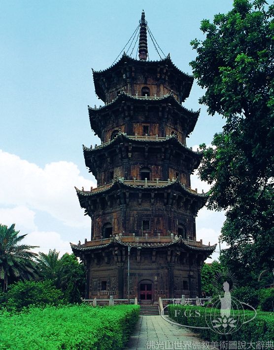 Kaiyuan Temple Twin Pagodas