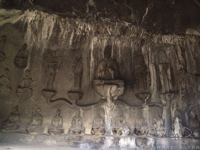 Longmen Grotto 2144