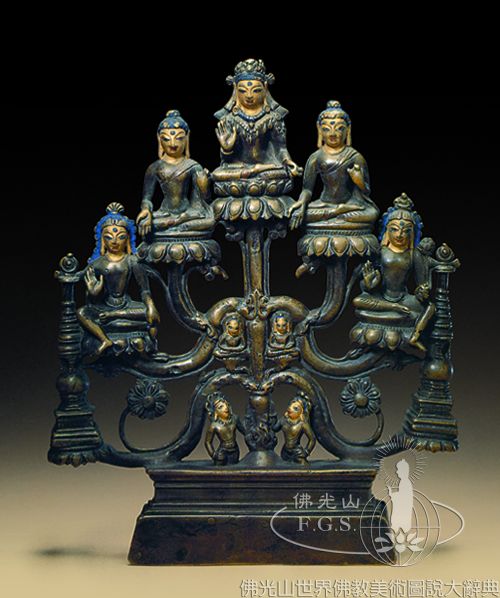Buddhas on Lotus Stands