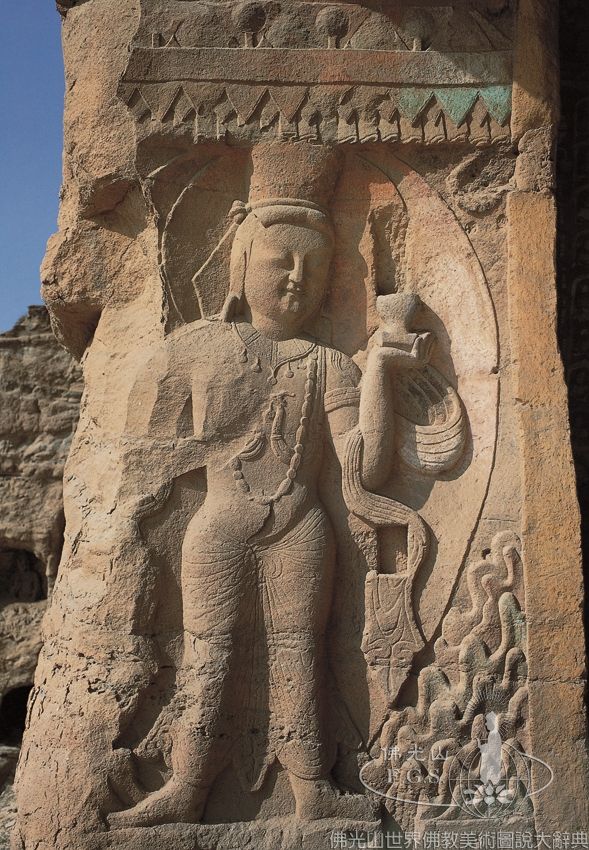 Yungang Grotto 13: Standing Bodhisattvas