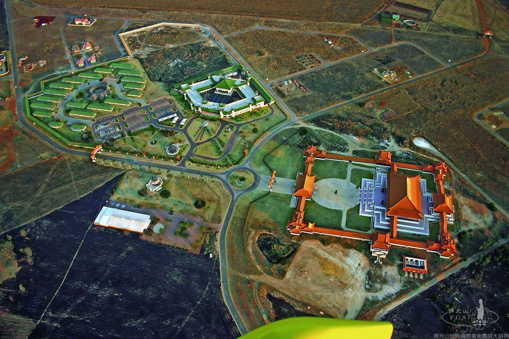 Fo Guang Shan Nan Hua Temple