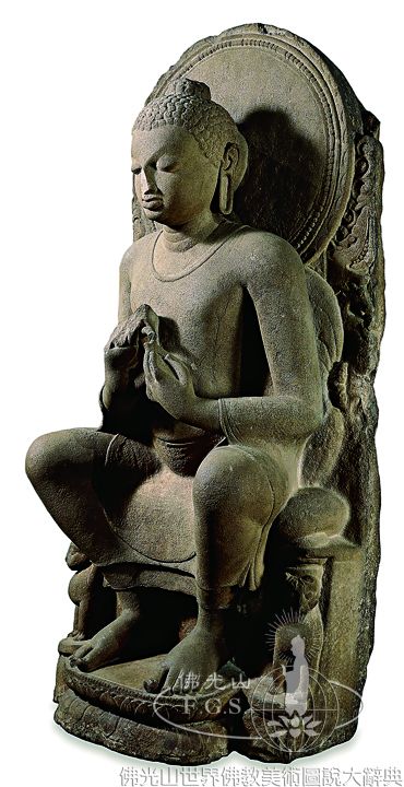 Sarnath: Seated Buddha