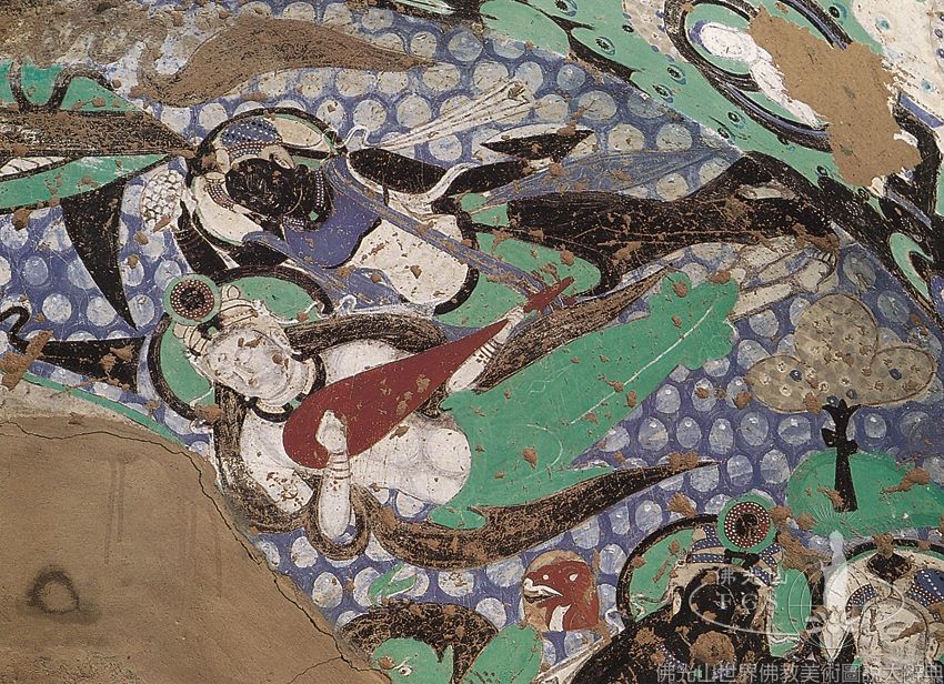 Kizil Cave 8: Apsaras