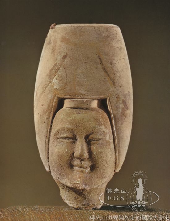 Yongning Temple: Heads of Figures