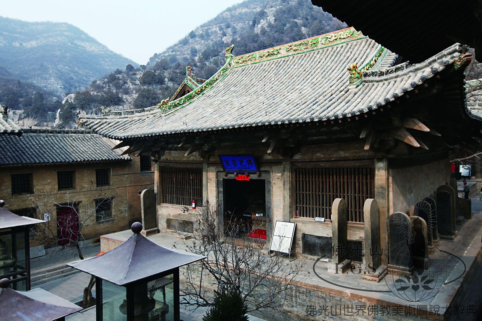 Qinglian Temple