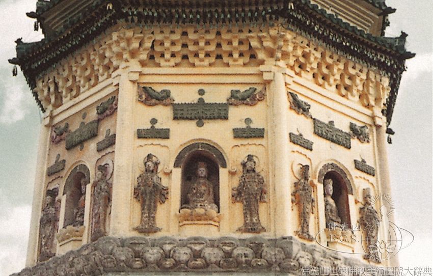Chongxing Temple Twin Pagodas
