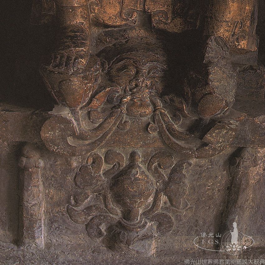 South Xiangtangshan Grotto 7: Niche Sculptures