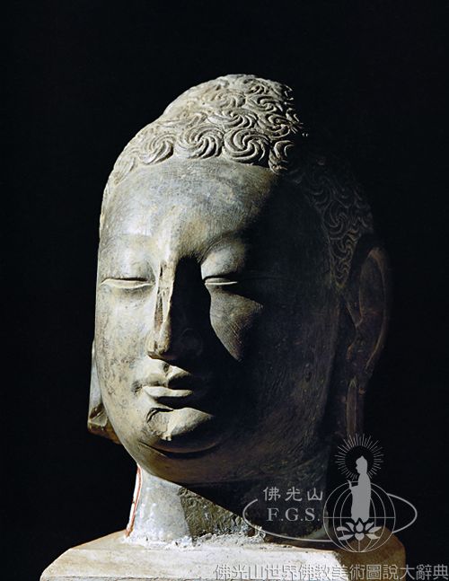 Longhua Temple Sculptures