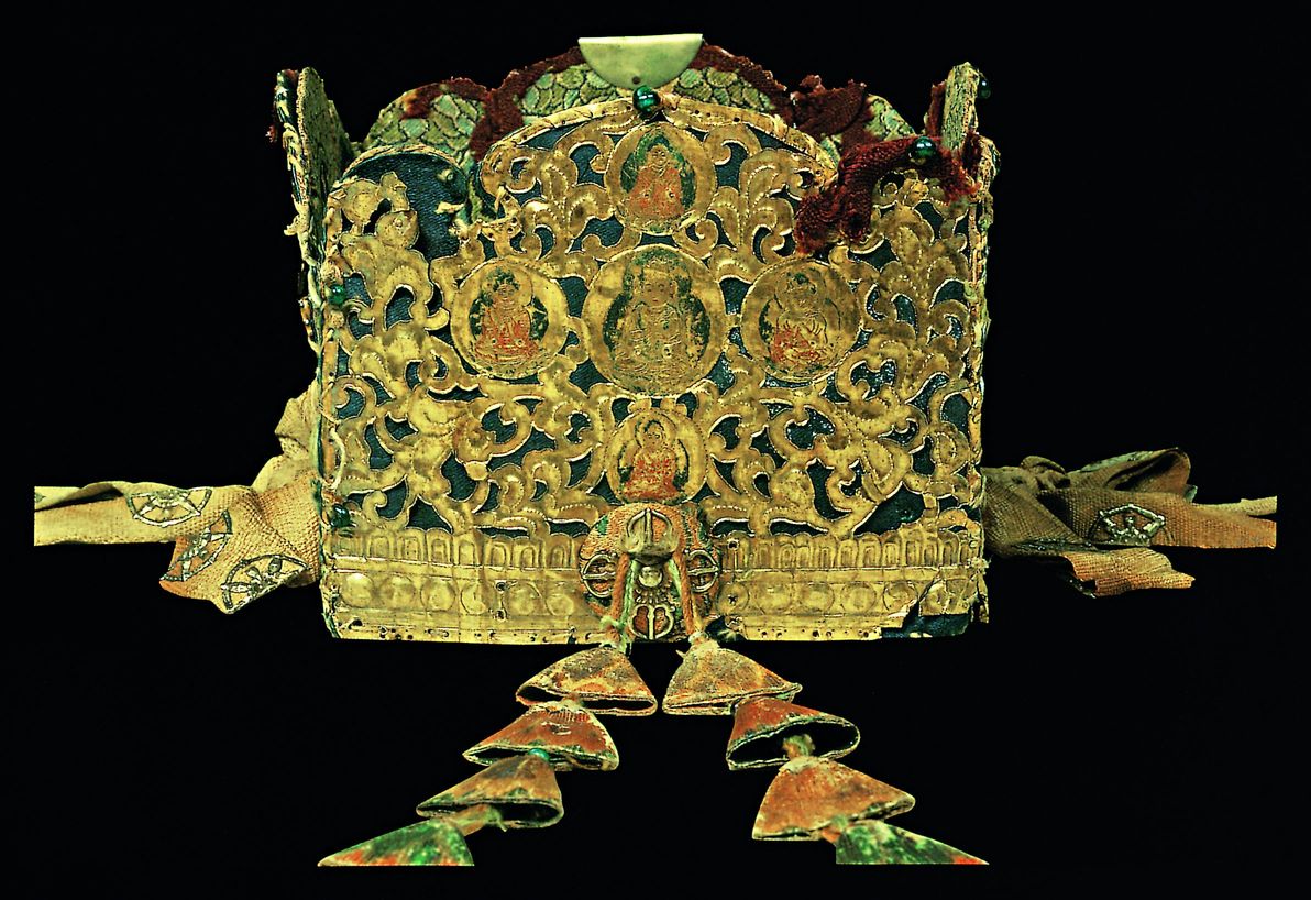 Ryokoin Temple: Ritual Canopy and Crowns