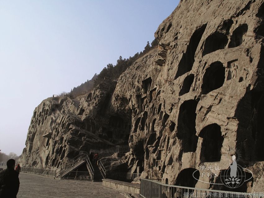 Longmen Grotto 712