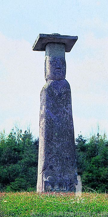 Godori: Standing Buddhas