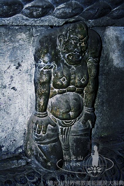 Longxing Temple Great Compassion Pavilion: Warriors