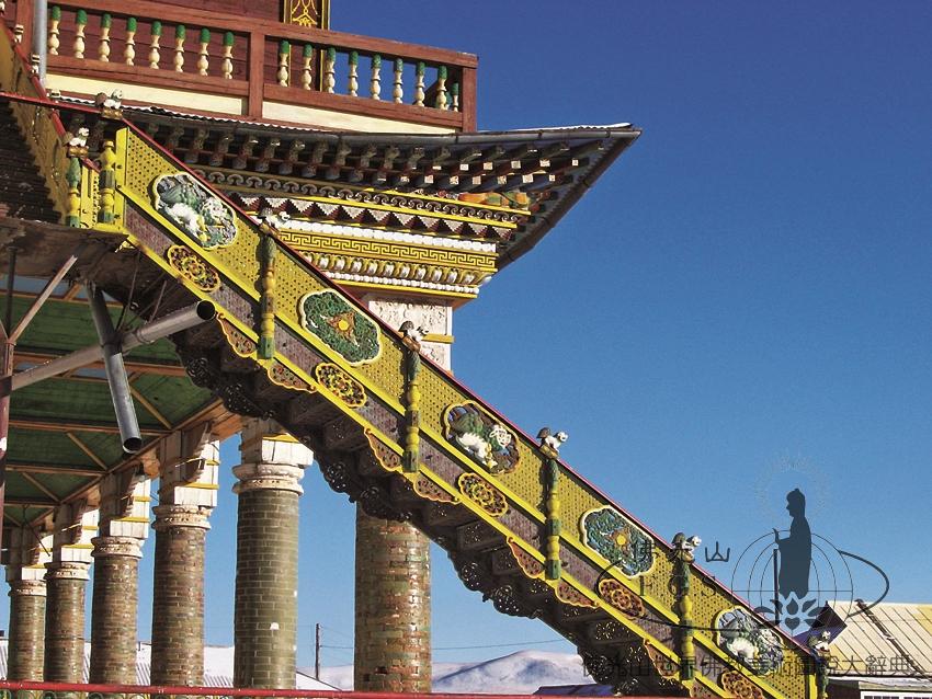 楚構斯基寺大殿鐵梯