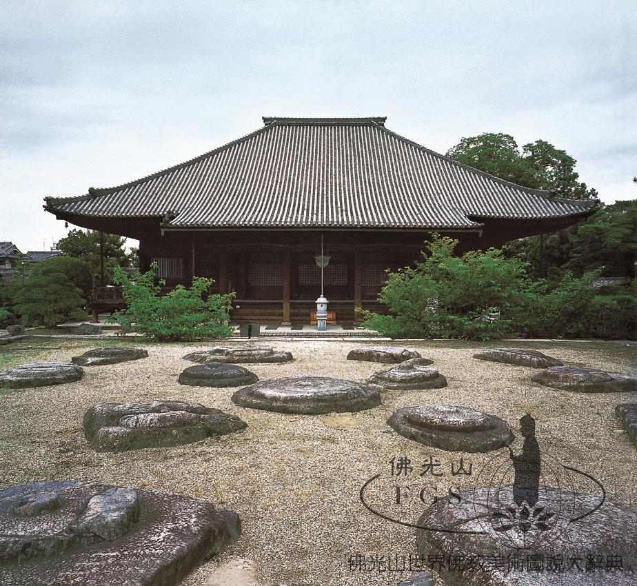 西大寺本堂及東塔遺蹟