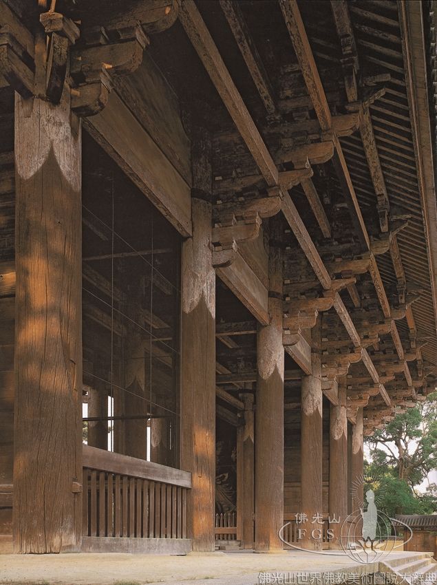 東大寺南大門（局部）