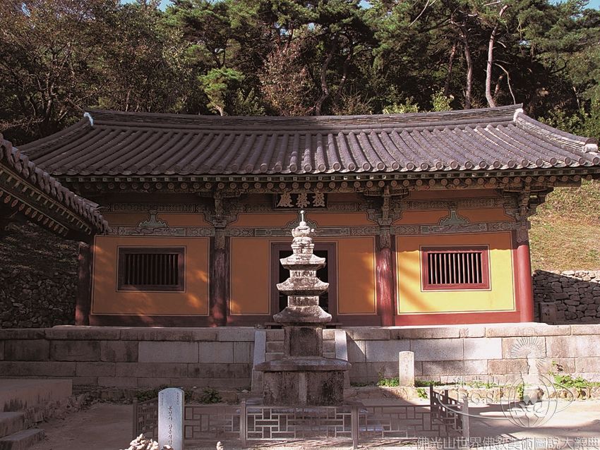 鳳停寺極樂殿（單檐懸山頂）