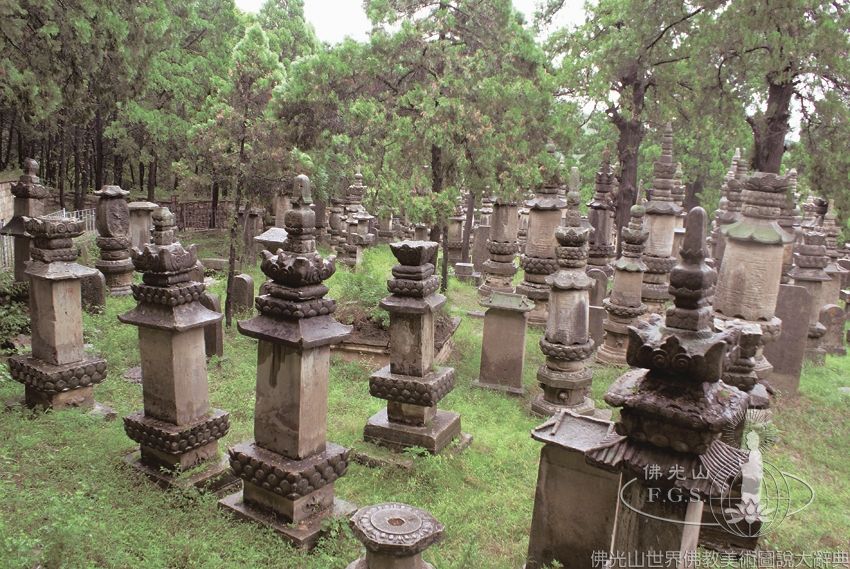 靈巖寺塔林