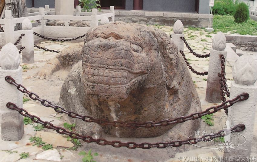 龍泉寺石獅