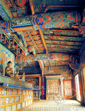 陽和寺大雄殿內部