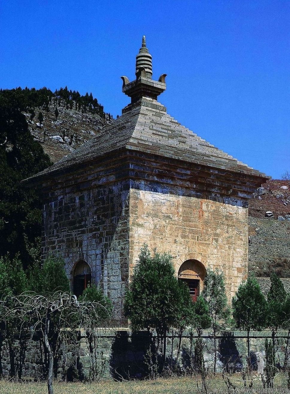 神通寺四門塔