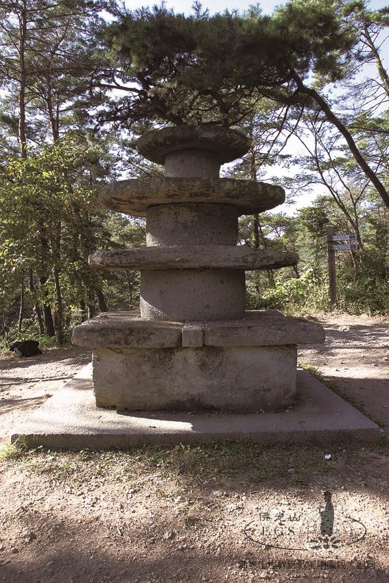 雲住寺石塔