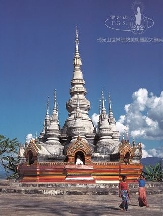 曼飛龍塔