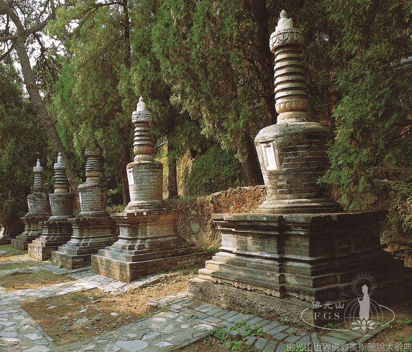 潭柘寺塔林